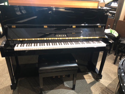 Yamaha YM5 121cm upright piano