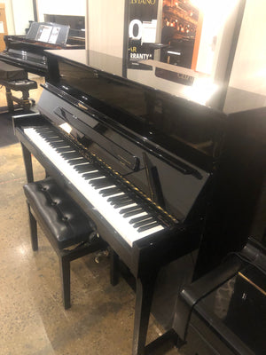 Schimmel 115 Tradition 2nd hand upright piano with Silent System